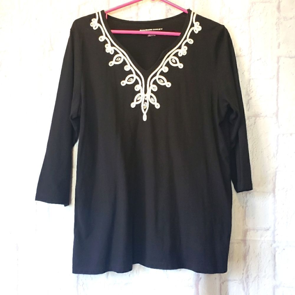 ALLISON DALEY V-neck Embellished Top